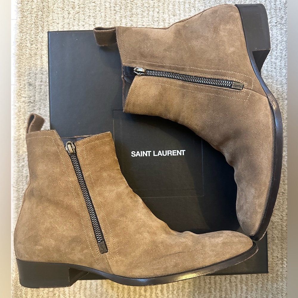 Saint Laurent Chelsea boots in luxurious tan suede, size 43.